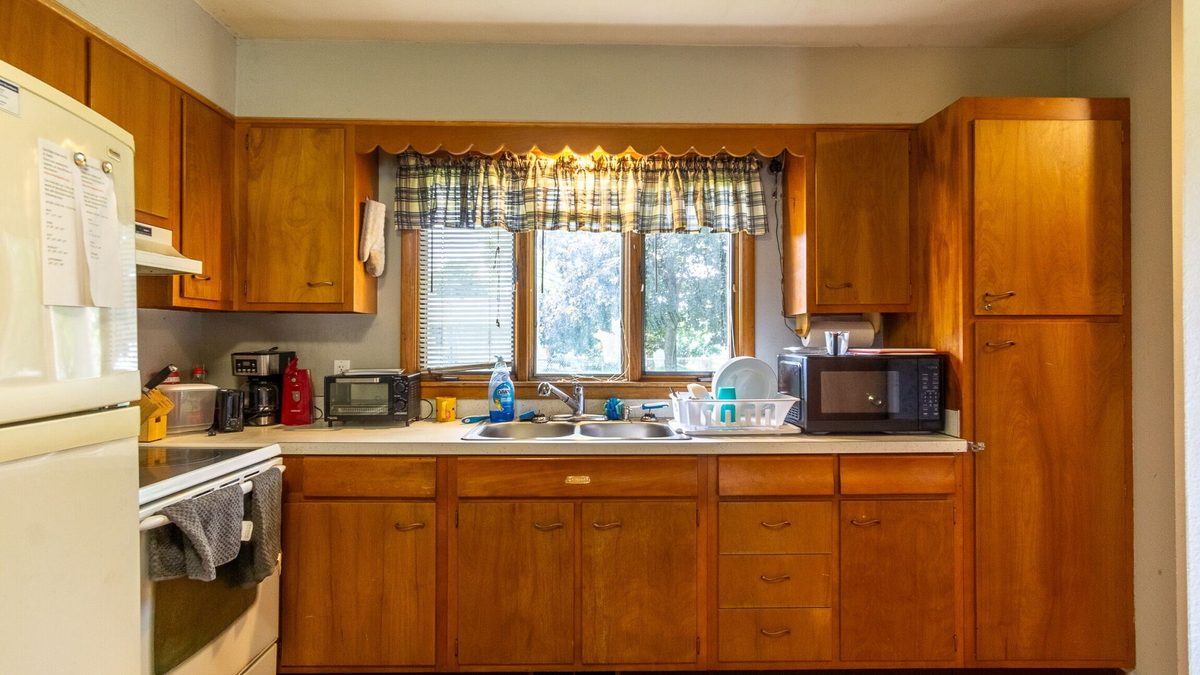 2918-20 Leslie Lane, Eau Claire WI 54703 - ResidentialIncome house for sale - MLS #1601775 - image6