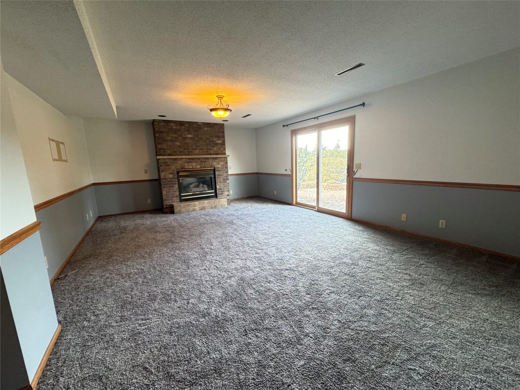 4002 Oak Knoll Drive, Eau Claire WI 54701 - Residential house for sale - MLS #1604569 - image24