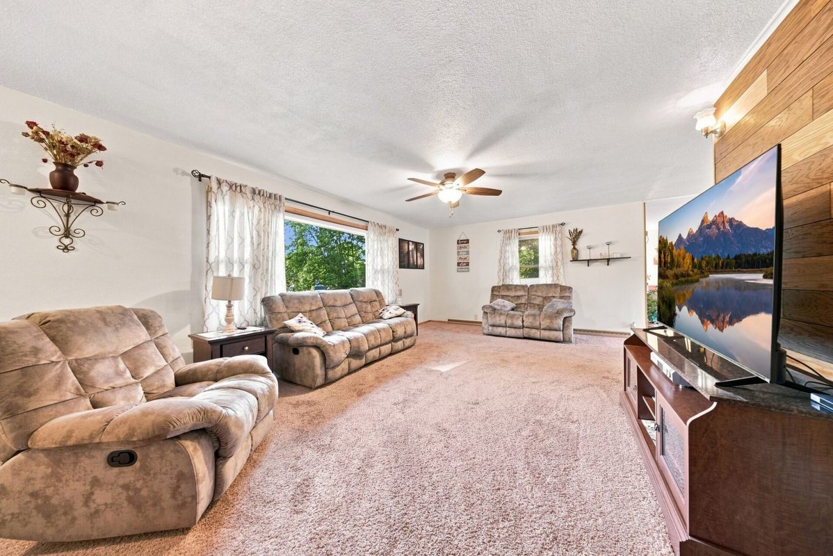 407 1st Avenue, Balsam Lake WI 54810 - Residential house for sale - MLS #1604394 - image3