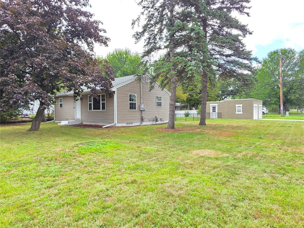 3250 Melby Street, Eau Claire WI 54703 - Residential house for sale - MLS #1604799 - image5