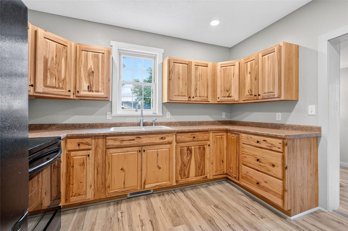 816 Summit Street, Spooner WI 54801 - Residential house for sale - MLS #1600786 - image12