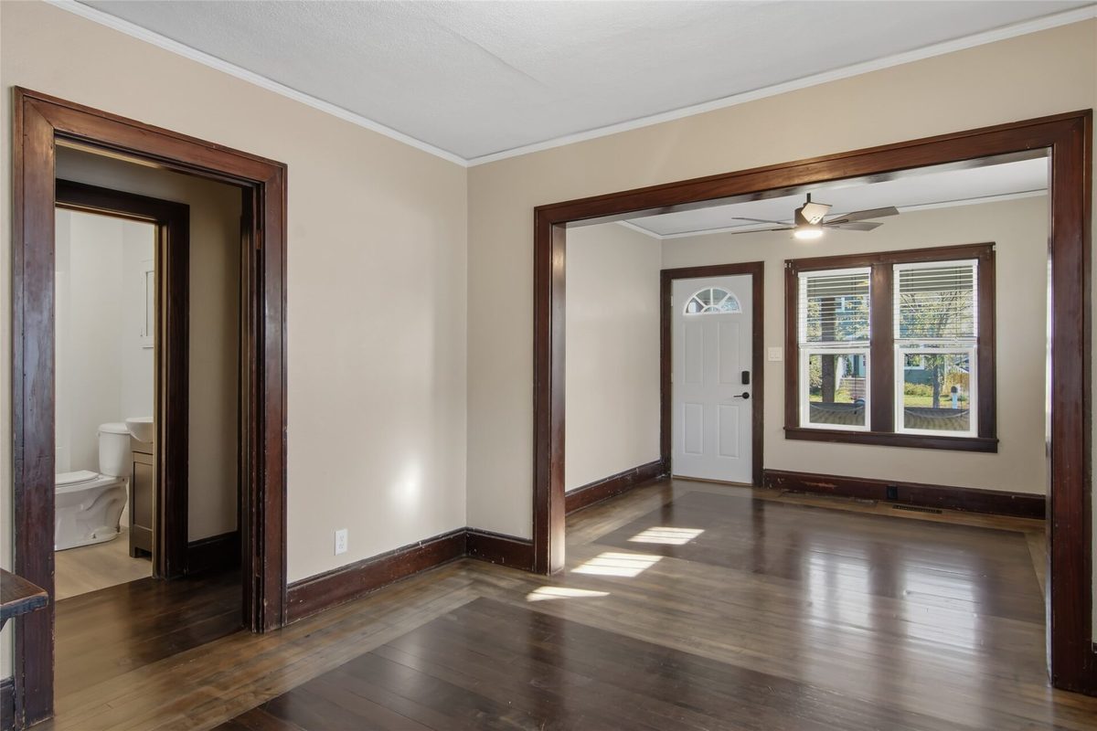 2422 4th Street, Eau Claire WI 54703 - Residential house for sale - MLS #1606149 - image11