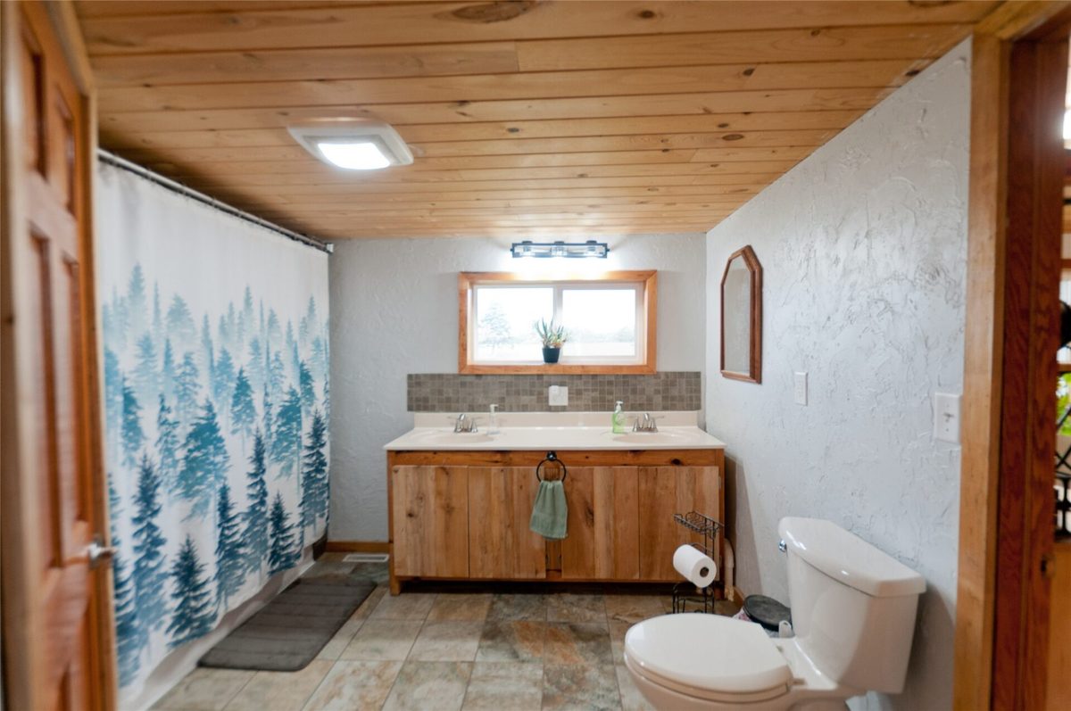 986 9th Street, Barron WI 54812 - Farm house for sale - MLS #1605580 - image45