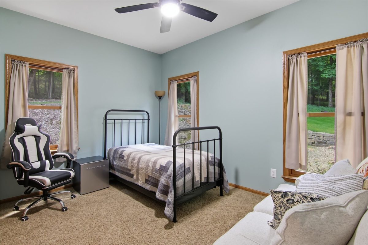 W245 Woodridge Drive, Eau Claire WI 54701 - Residential house for sale - MLS #1602701 - image27