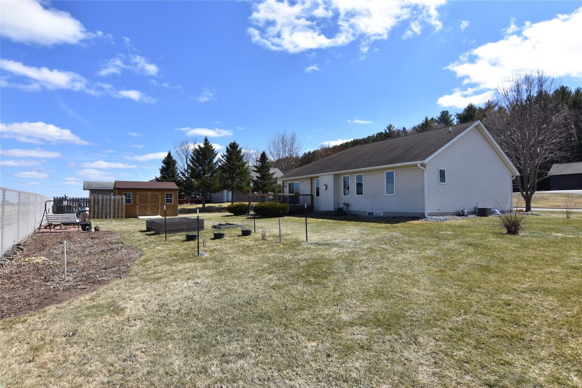 711 8th Avenue Bloomer WI 54724 — photo 4