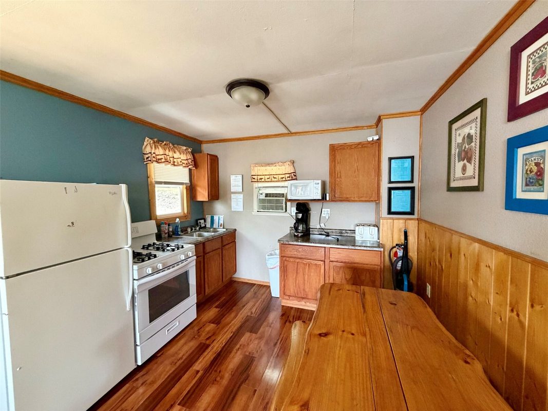 6833 View Point Lodge Road  Gordon WI 54838 - image9