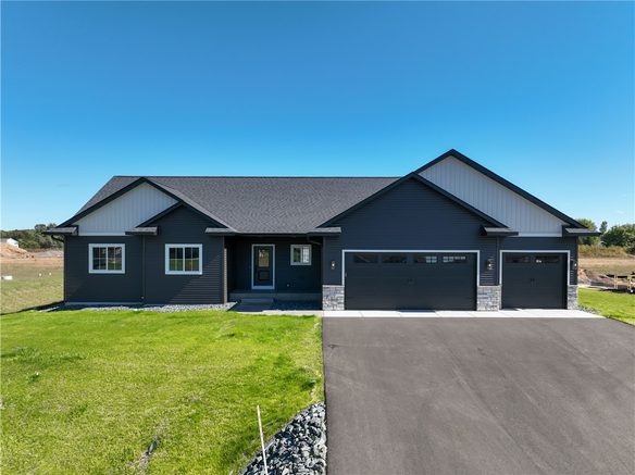 5136 159th Street, Chippewa Falls WI 54729 - Residential house for sale - MLS #1598808 - image1