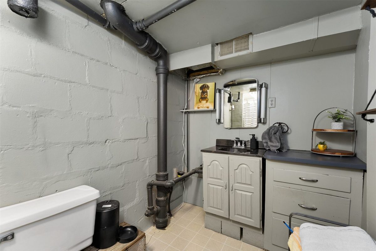 2804 North Lane, Eau Claire, WI