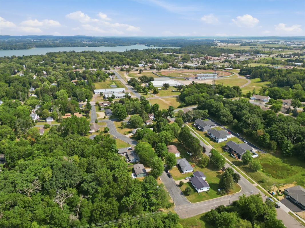 911 16th Street, Menomonie WI 54751 - Residential house for sale - MLS #1603637 - image44