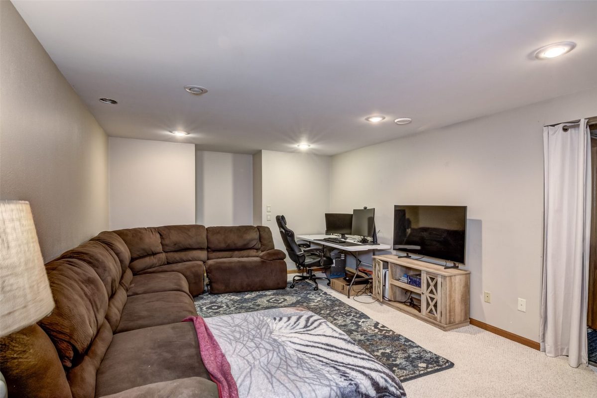 4830 Rye Court, Eau Claire WI 54701 - Residential house for sale - MLS #1605632 - image25