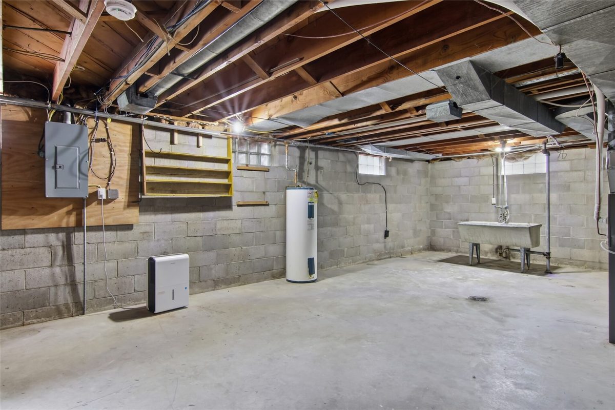 1616 Donald Avenue, Eau Claire WI 54701 - Residential house for sale - MLS #1604781 - image30