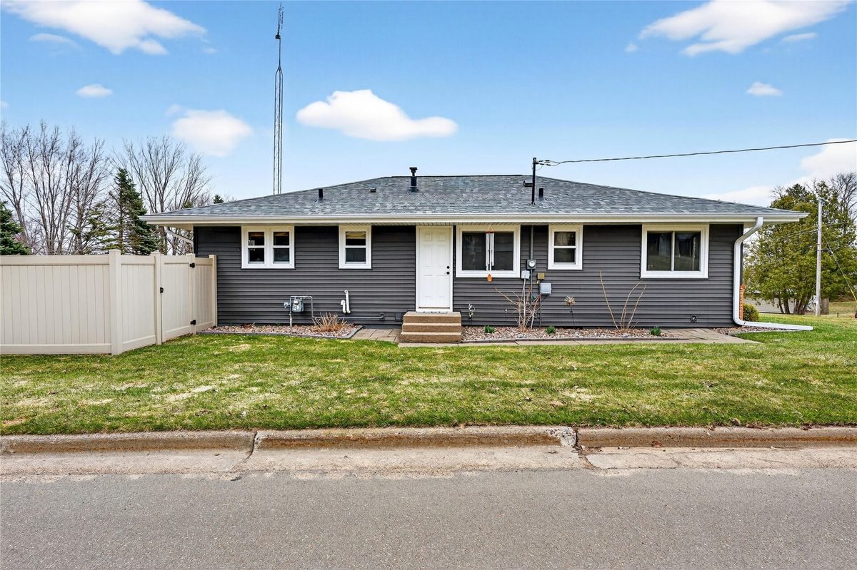 1415 Duke Street, Rice Lake, WI — photo 3