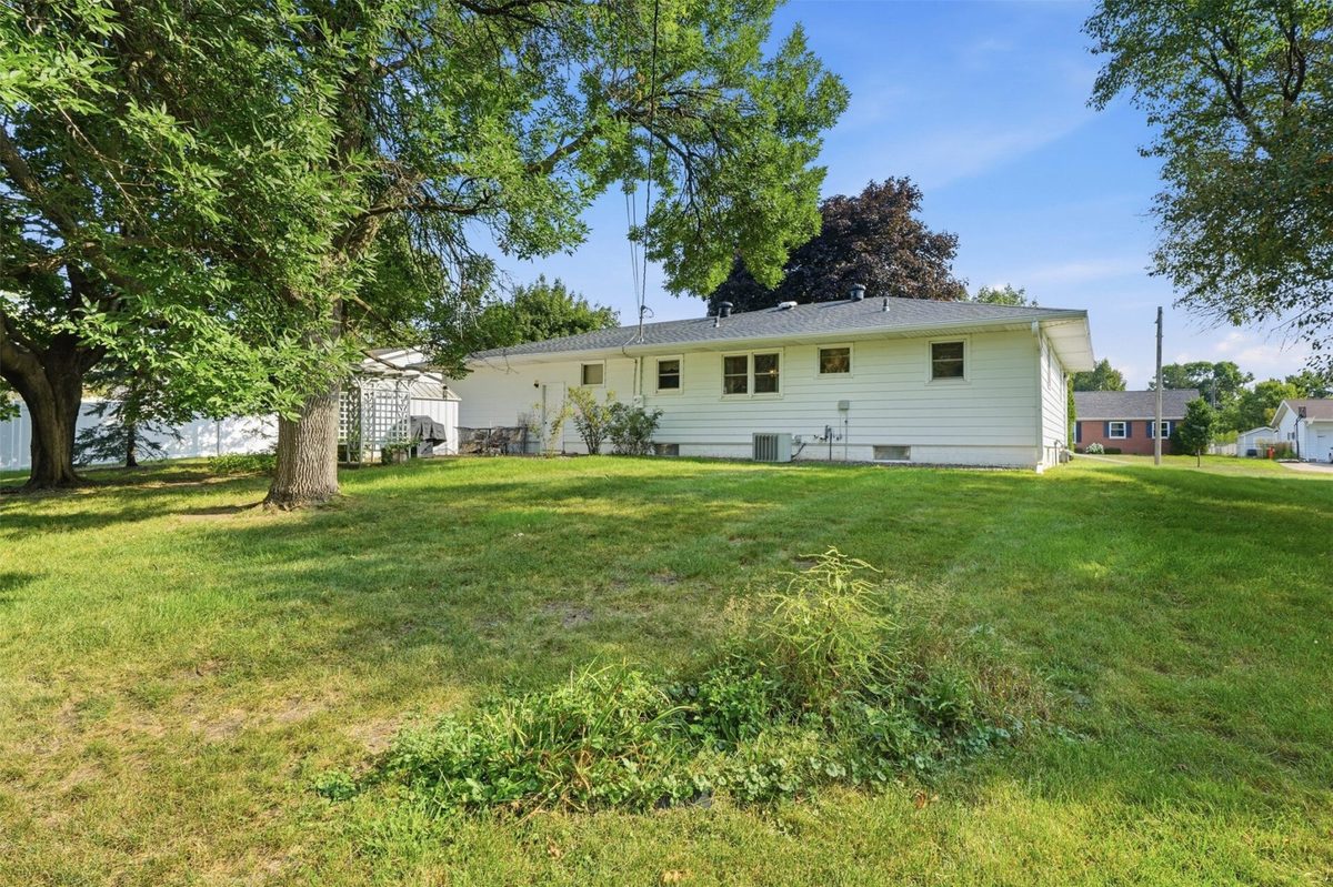 1002 Leonard Drive, Eau Claire WI 54703 - Residential house for sale - MLS #1604356 - image28