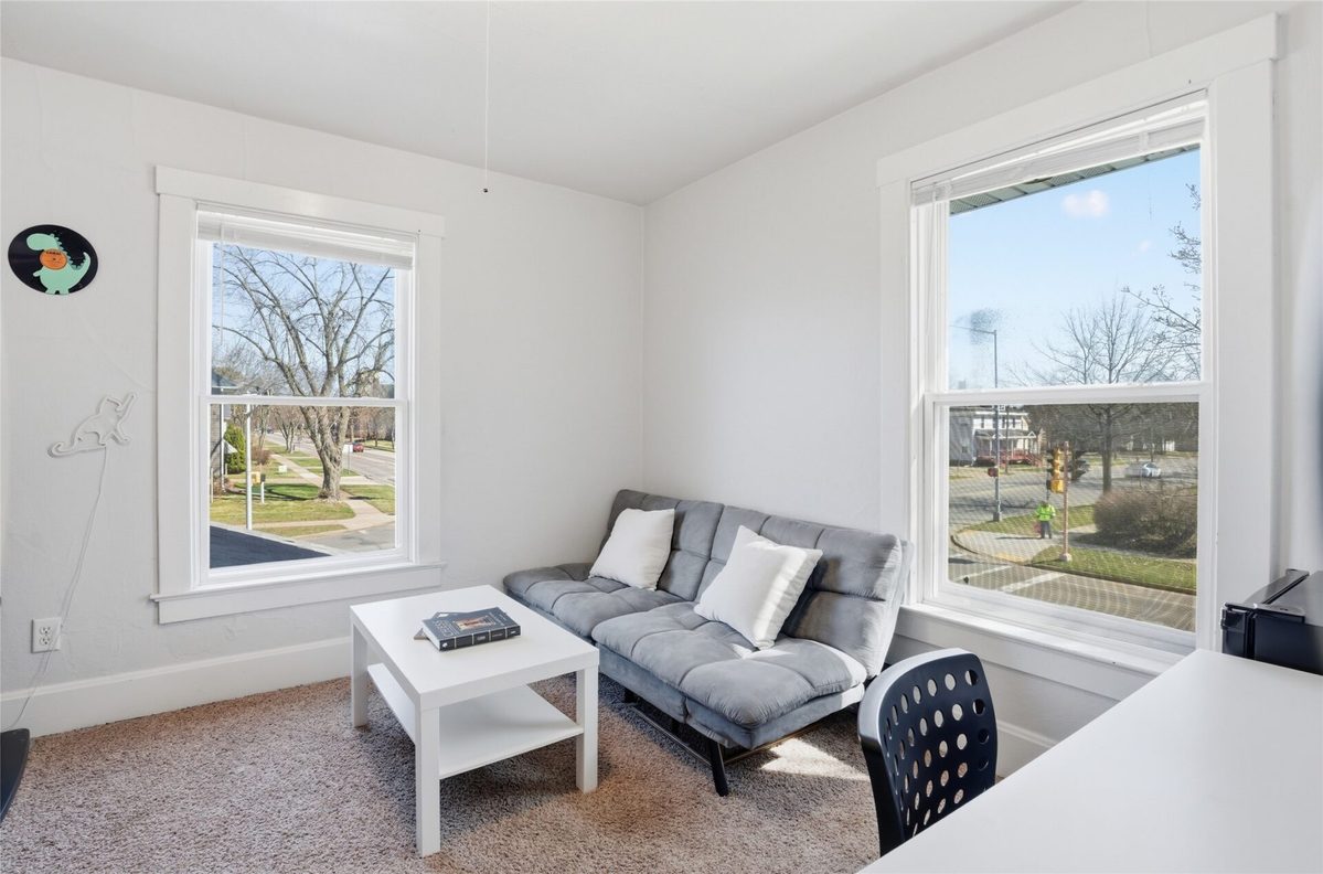 702 5th Avenue Eau Claire WI 54703 — photo 15