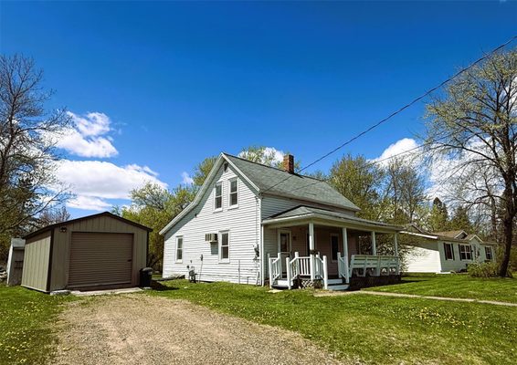 814 E 4th Street Ladysmith WI 54848