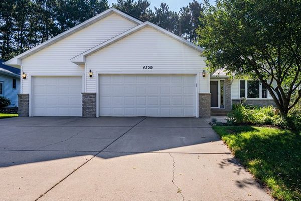 4309 Pine Meadow Drive Eau Claire WI 54701