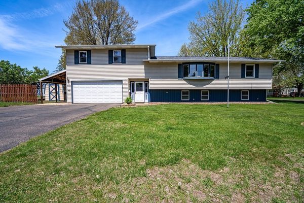 106 Lilac Street Eau Claire WI 54703