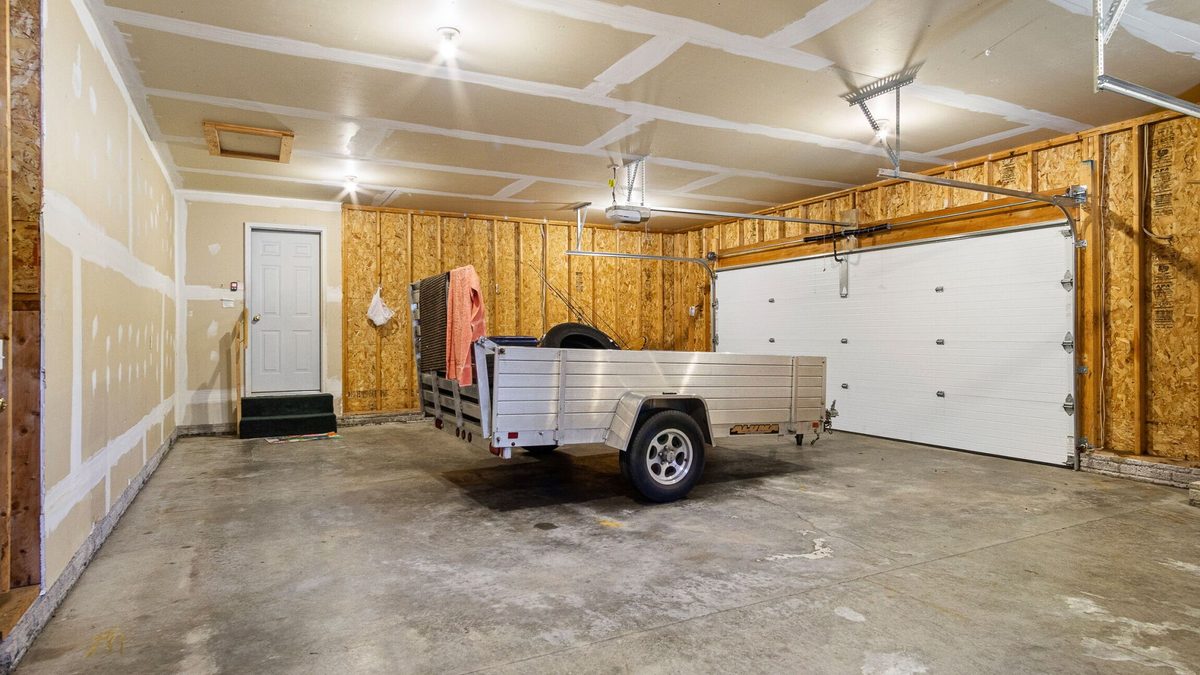 1811 Mitscher Avenue, Eau Claire WI 54701 - Residential house for sale - MLS #1603238 - image39