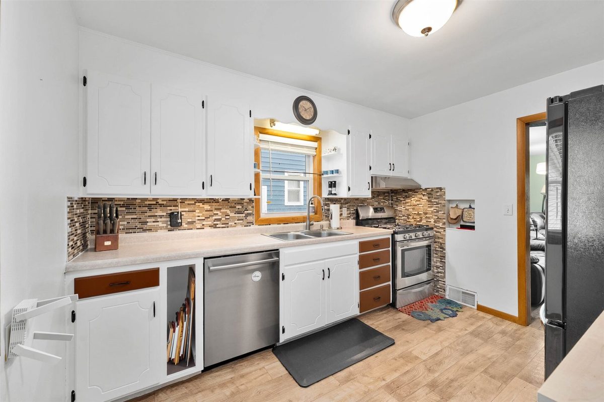 542 Wagner Avenue, Eau Claire WI 54703 - Residential house for sale - MLS #1604844 - image4