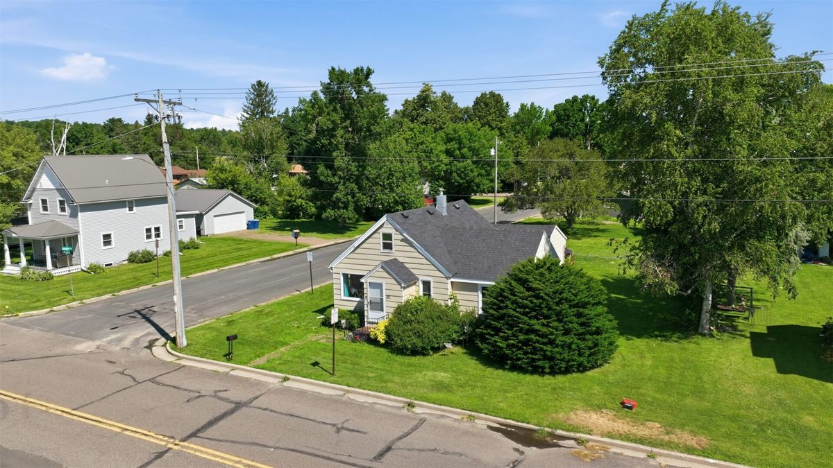 815 Augusta Street, Rice Lake WI 54868 - Residential house for sale - MLS #1602990 - image2