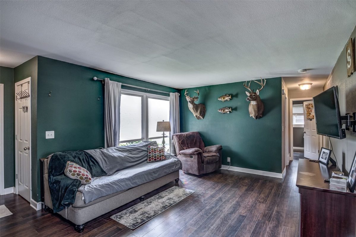 1216 Blueberry Drive, Eau Claire WI 54703 - Residential house for sale - MLS #1603489 - image3