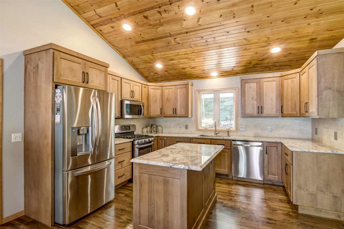 7180 Nine Mile Creek Road, Eau Claire, WI — photo 10
