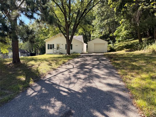 1028 Essex Street Eau Claire WI 54703