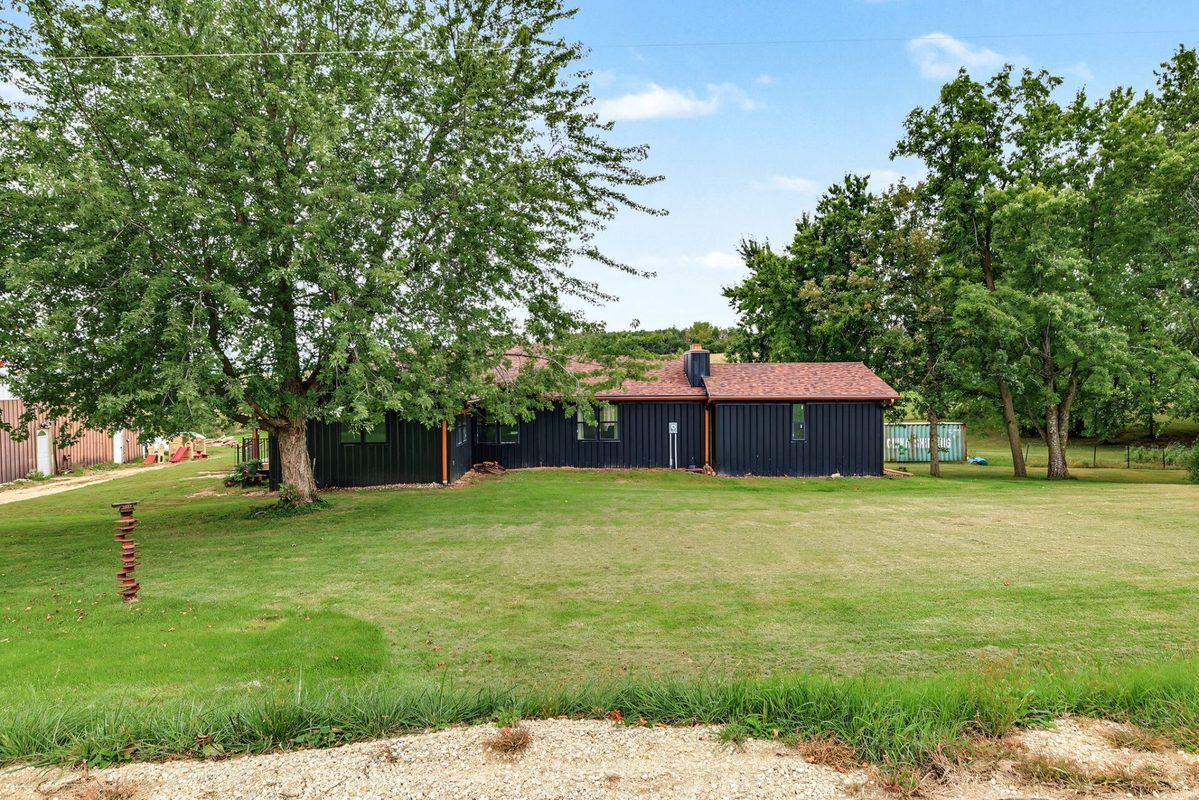 W2305 190th Avenue, Maiden Rock WI 54750 - Residential house for sale - MLS #1605444 - image2