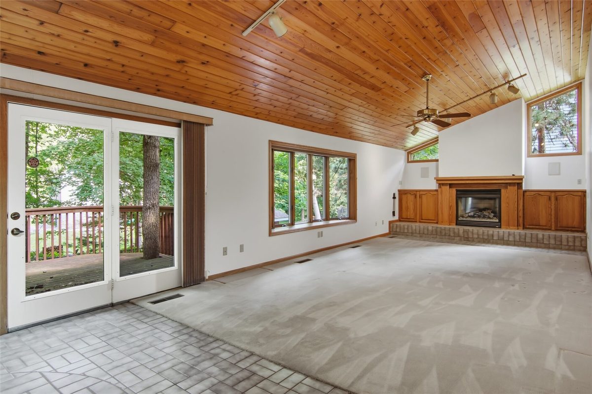 3728 Forest Heights Drive, Eau Claire WI 54701 - Residential house for sale - MLS #1603704 - image2