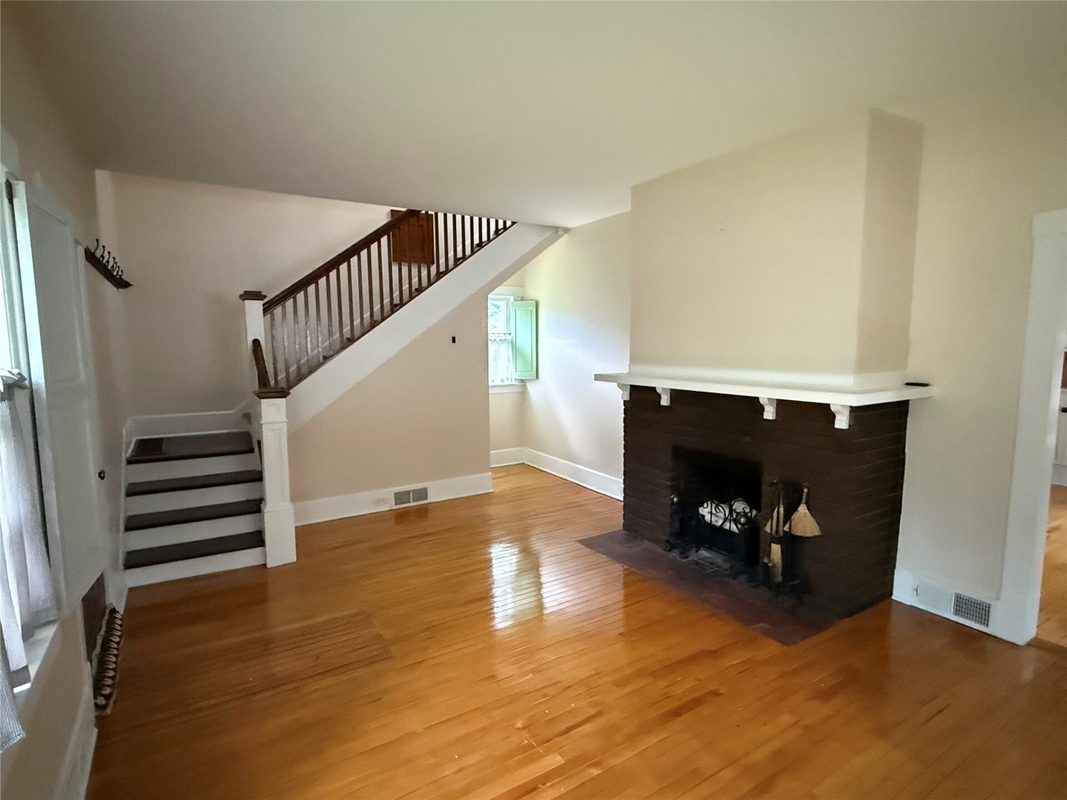 1524 Highland Avenue, Eau Claire WI 54701 - Residential house for sale - MLS #1602633 - image3