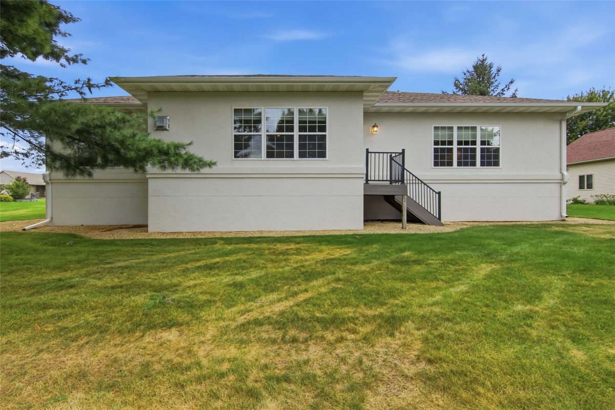 1807 Pine Park Drive, Eau Claire WI 54701 - Residential house for sale - MLS #1604504 - image48