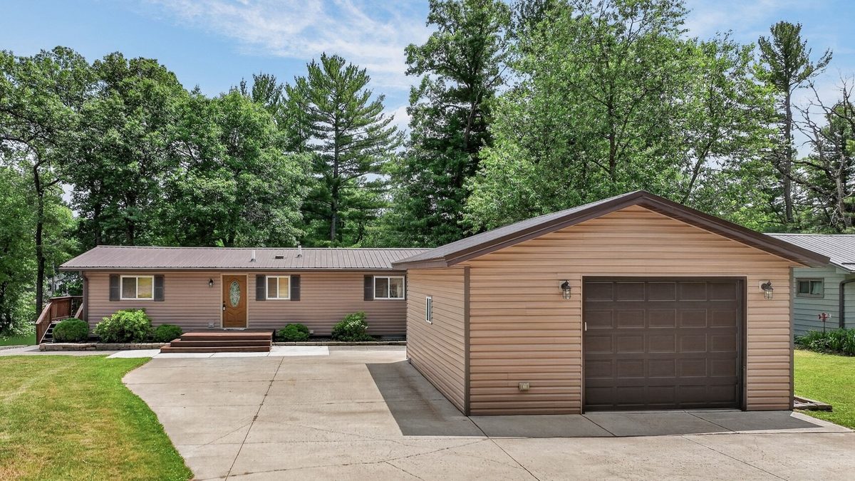E5732 803rd Avenue, Menomonie WI 54751 - Residential house for sale - MLS #1601708 - image2