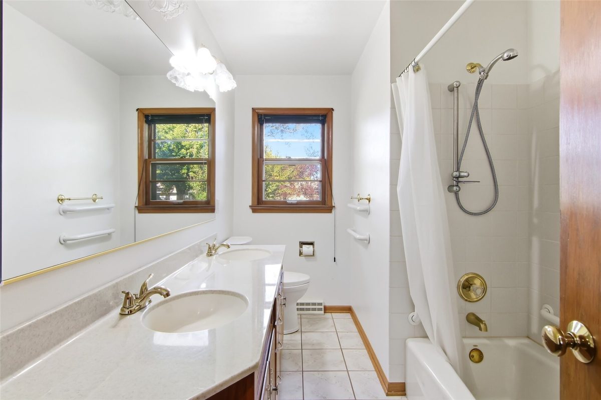 1816 Taft Avenue, Eau Claire WI 54701 - Residential house for sale - MLS #1605655 - image16