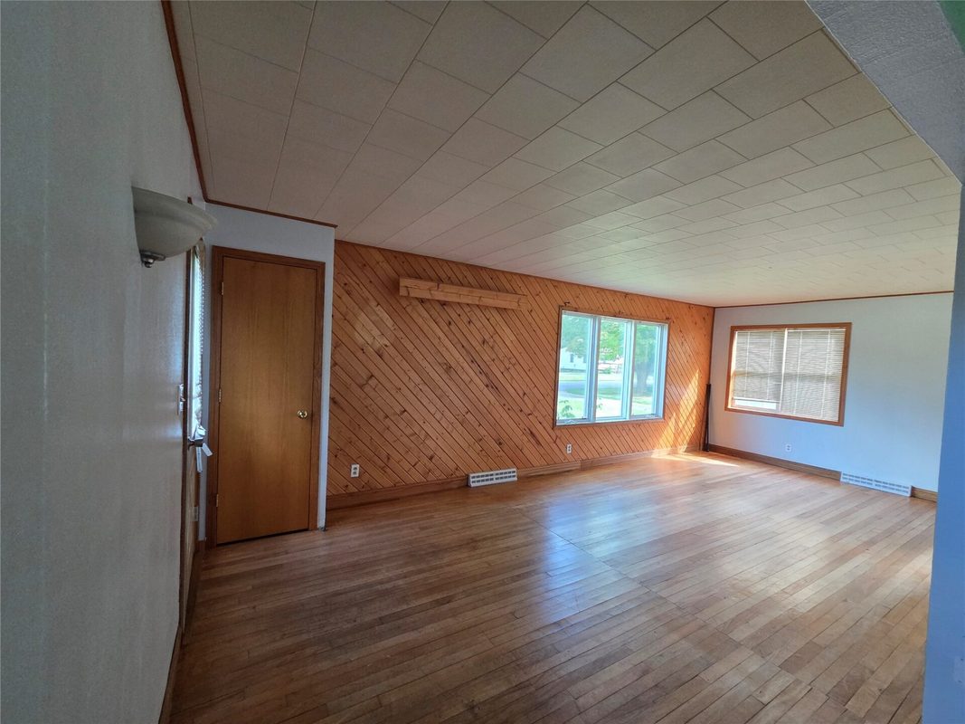 W5587 Davlin Street, Sheldon WI 54766 - Residential house for sale - MLS #1605182 - image9