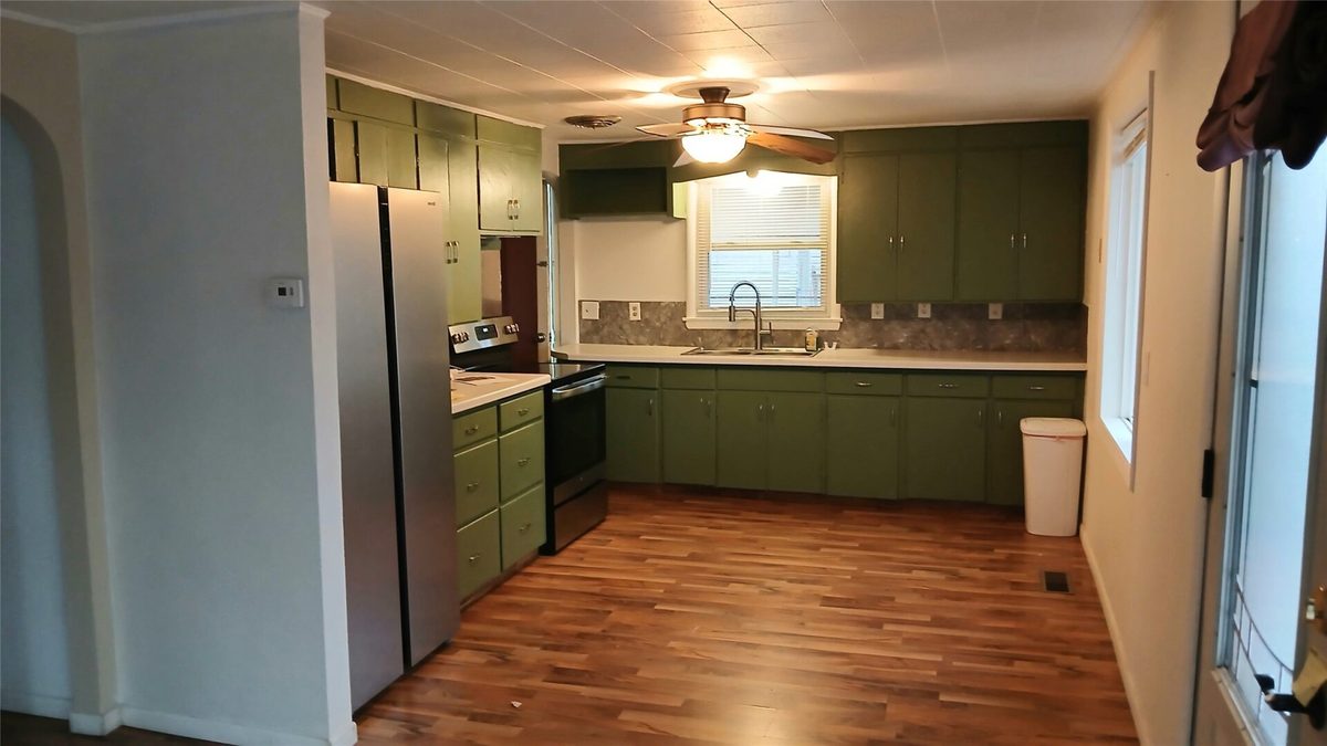 1004 Jefferson Avenue, Chippewa Falls WI 54729 - Residential house for sale - MLS #1603027 - image3