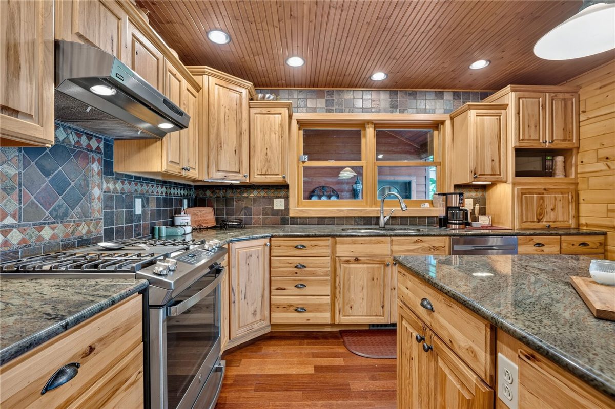 45205 Chicago Avenue, Cable WI 54821 - Residential house for sale - MLS #1604734 - image15