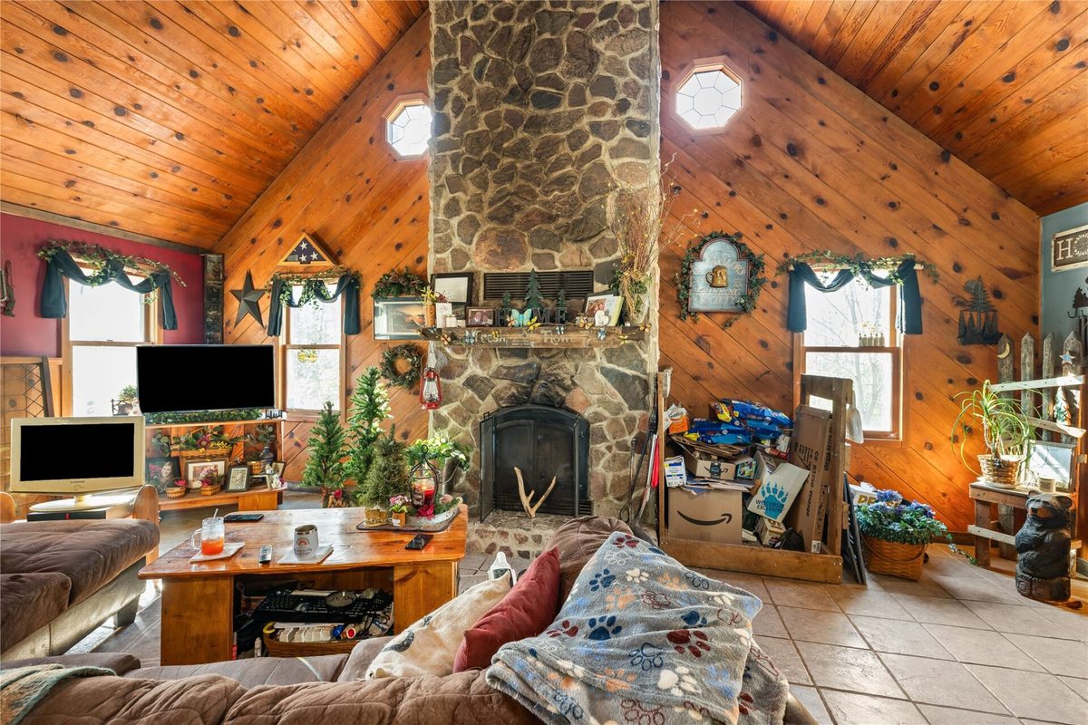 2513 15th Street, Rice Lake WI 54868 - Residential house for sale - MLS #1606158 - image10