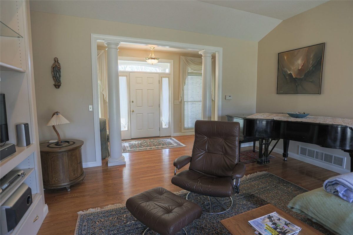 N8889 1031st Street, River Falls, WI