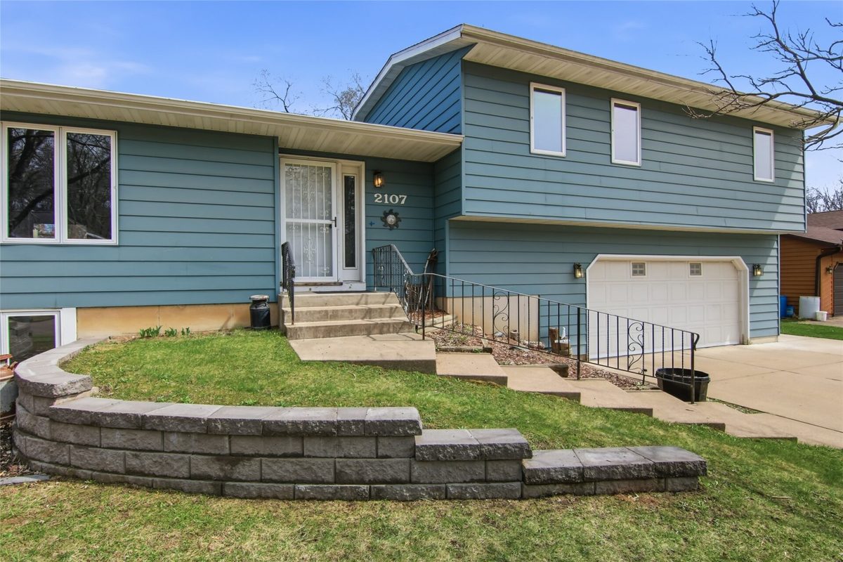 Residential at 2107 15th Street, Eau Claire, WI 54703 — photo 37