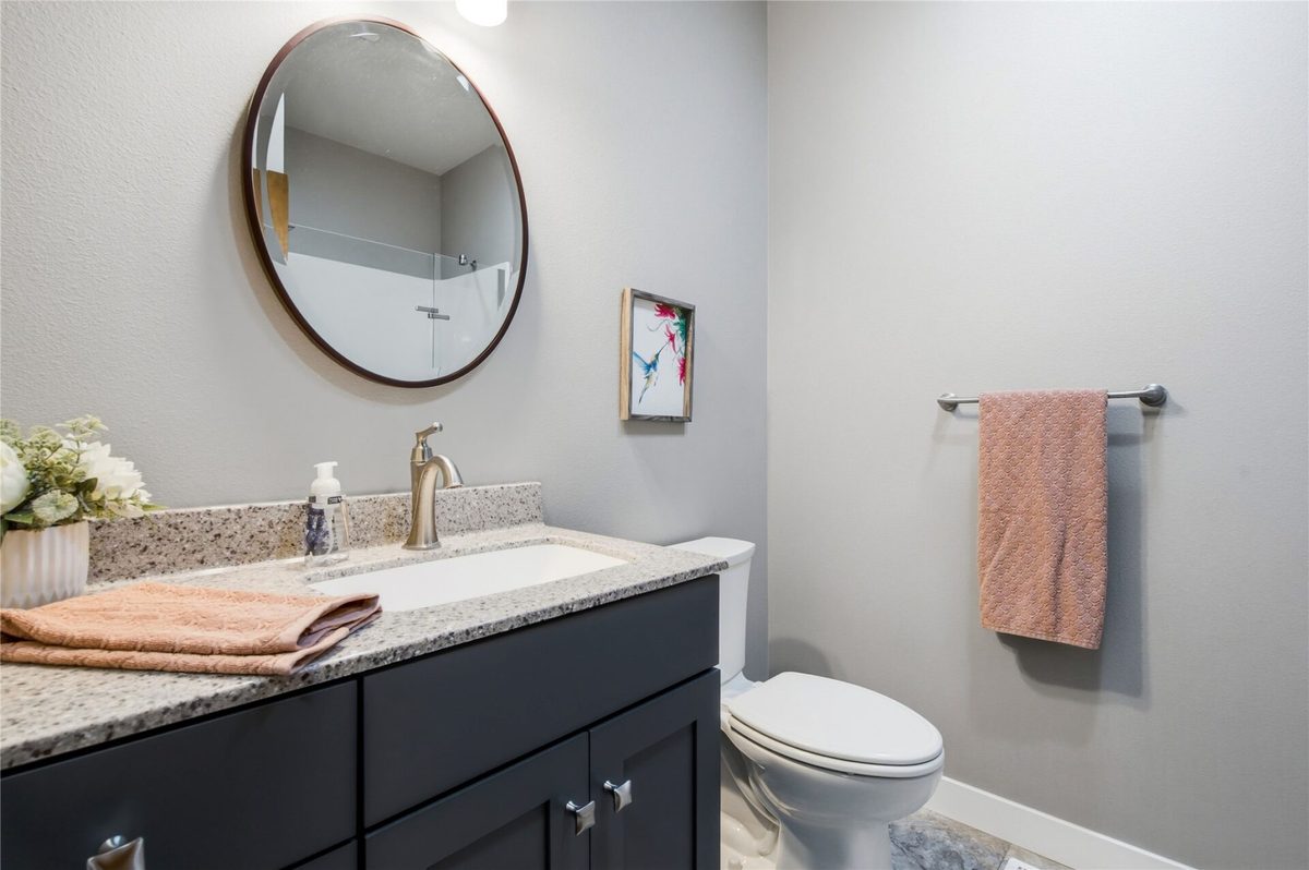 4523 Village Oaks Circle, Eau Claire WI 54701 - Residential house for sale - MLS #1602689 - image25