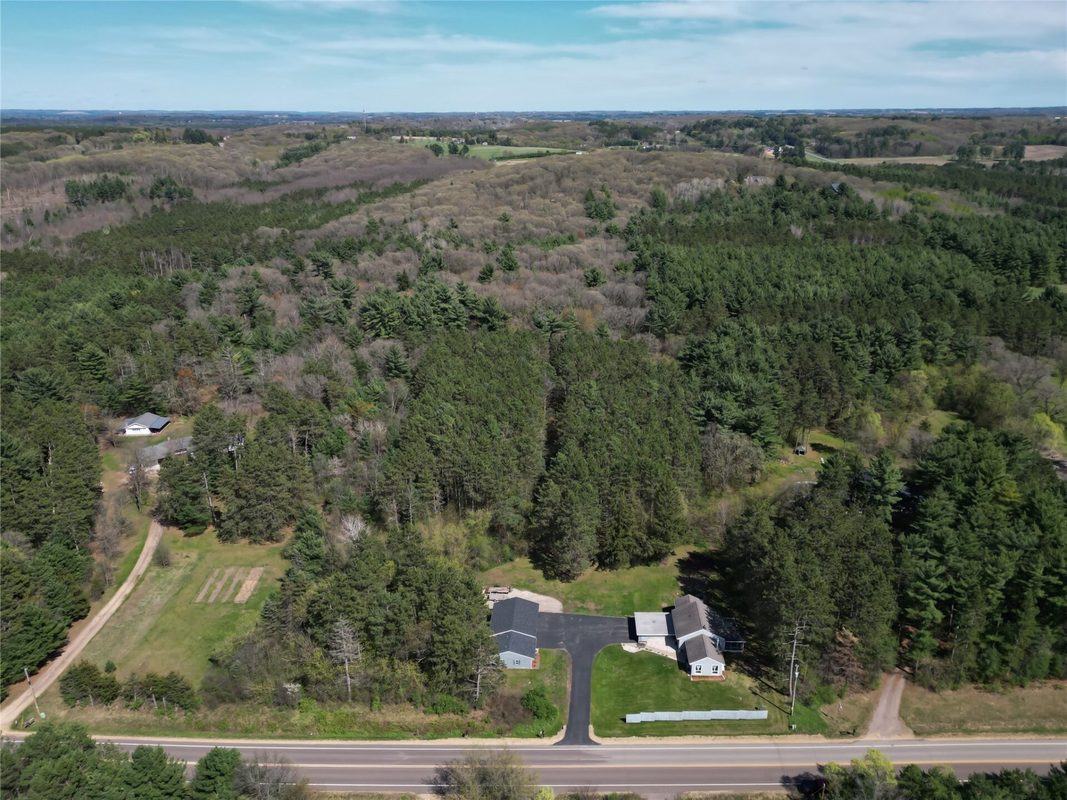 S5101 County Road B, Eau Claire WI 54701 - Residential house for sale - MLS #1599804 - image28