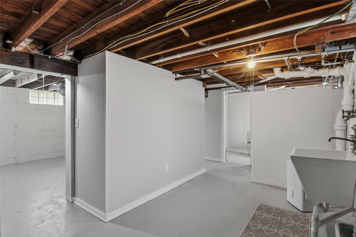 1113 Belmont Avenue, Eau Claire WI 54701 - Residential house for sale - MLS #1603312 - image25