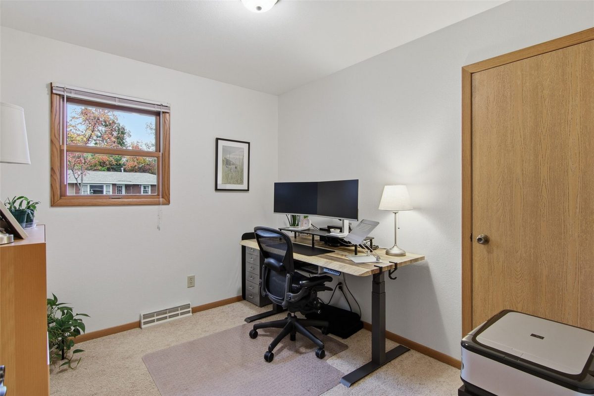 2910 Terry Lane, Eau Claire WI 54703 - Residential house for sale - MLS #1606260 - image14