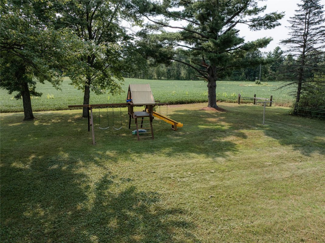 N7415 Squirrel Road, Hixton WI 54635 - Residential house for sale - MLS #1604155 - image16