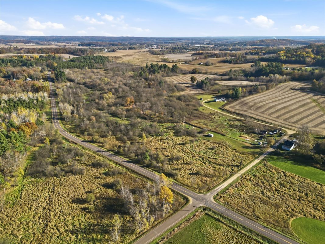 E1995 950th Avenue, Boyceville WI 54725 - Land house for sale - MLS #1606129 - image22