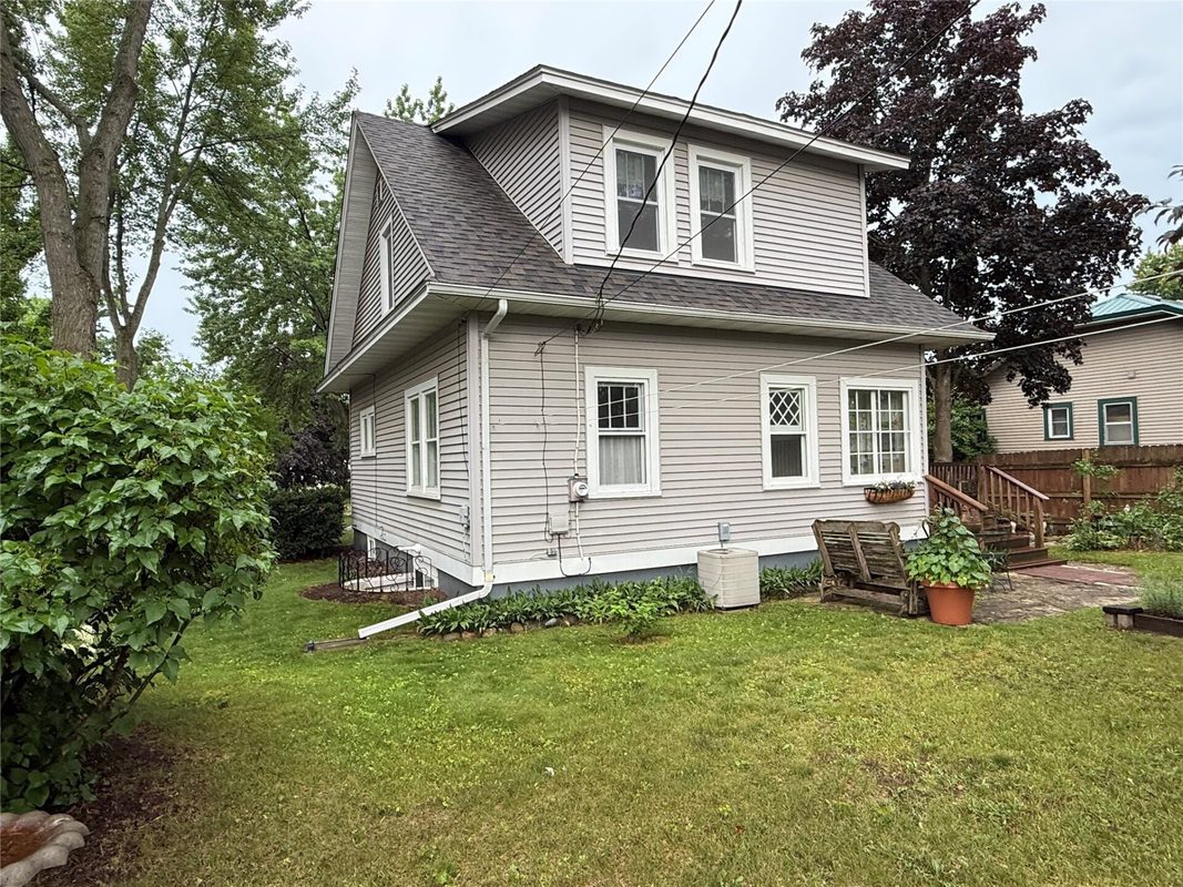 1524 Highland Avenue, Eau Claire WI 54701 - Residential house for sale - MLS #1602633 - image33