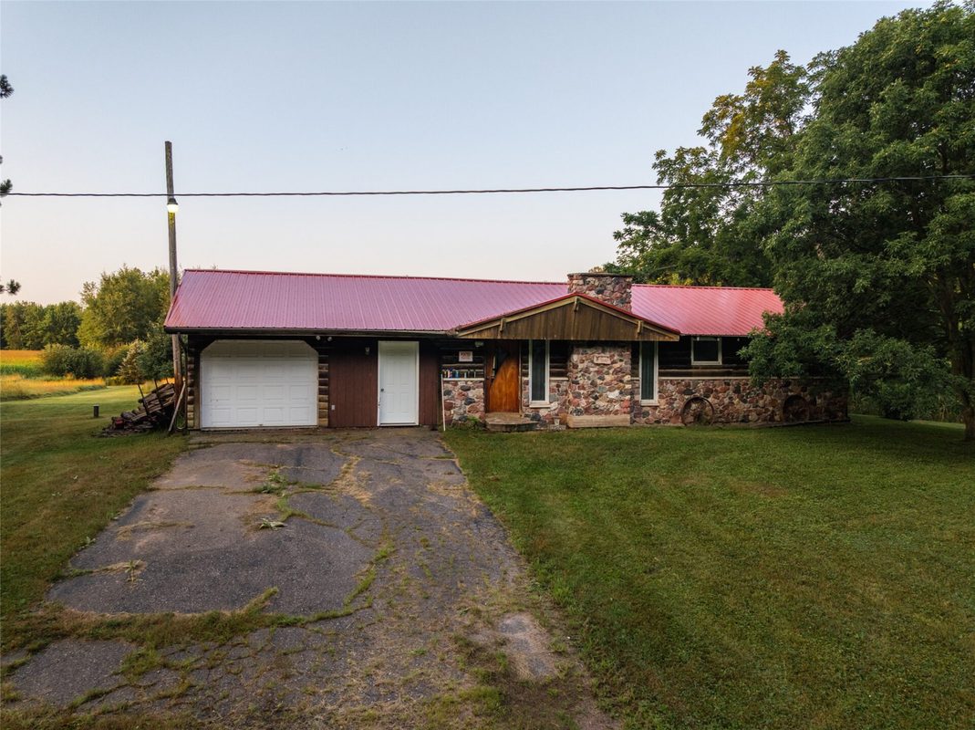 W13369 Town Line Road, Gilman WI 54433 - Residential house for sale - MLS #1604091 - image1