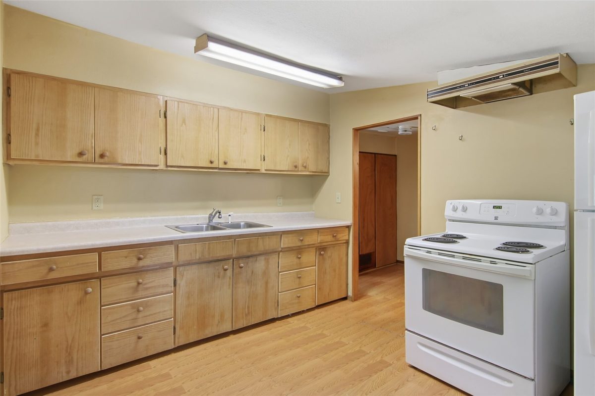 2718 North Lane, Eau Claire WI 54703 - Residential house for sale - MLS #1604601 - image12