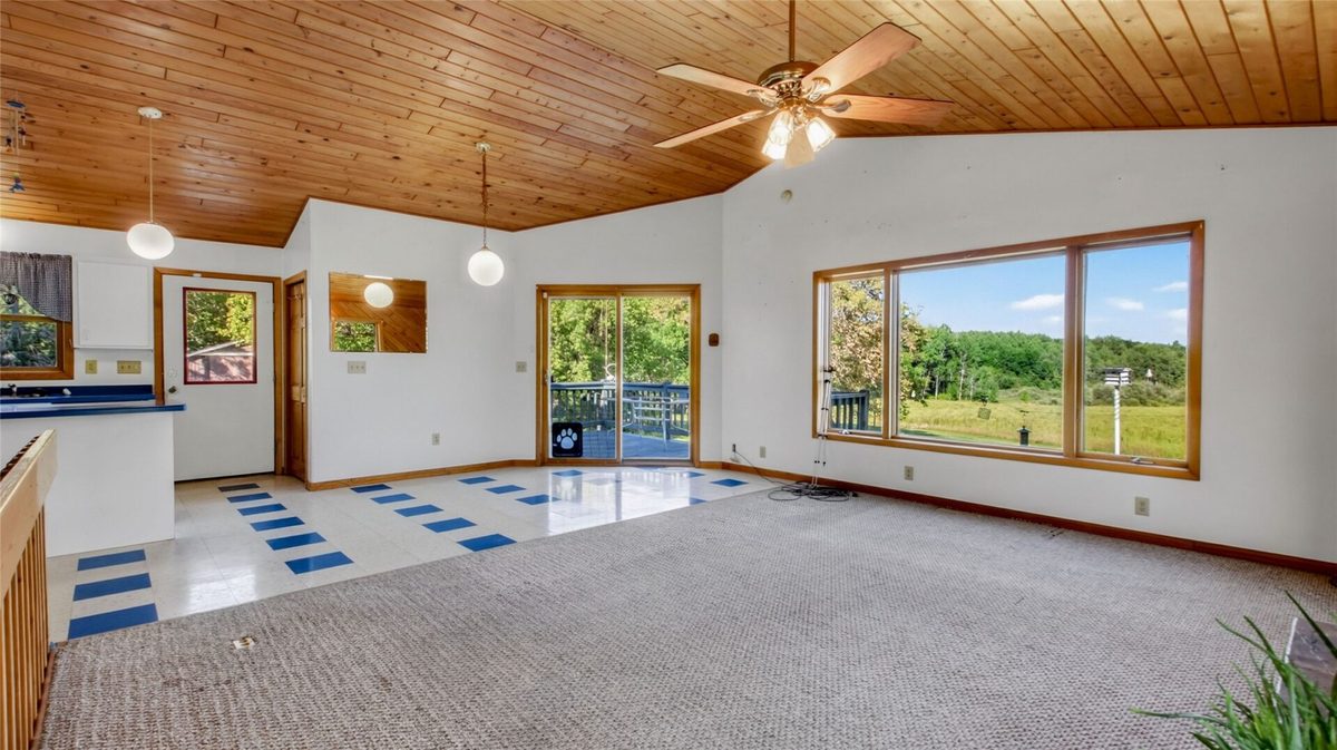 N1395 Grouse Road Sarona WI 54870 - image3