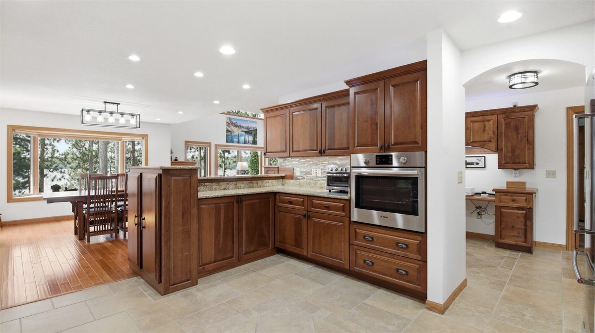 8175 County Road P, Lake Nebagamon WI 54849 - Residential house for sale - MLS #1604348 - image4